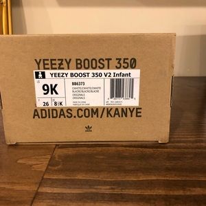 All white Toddler Yeezy Boost 350